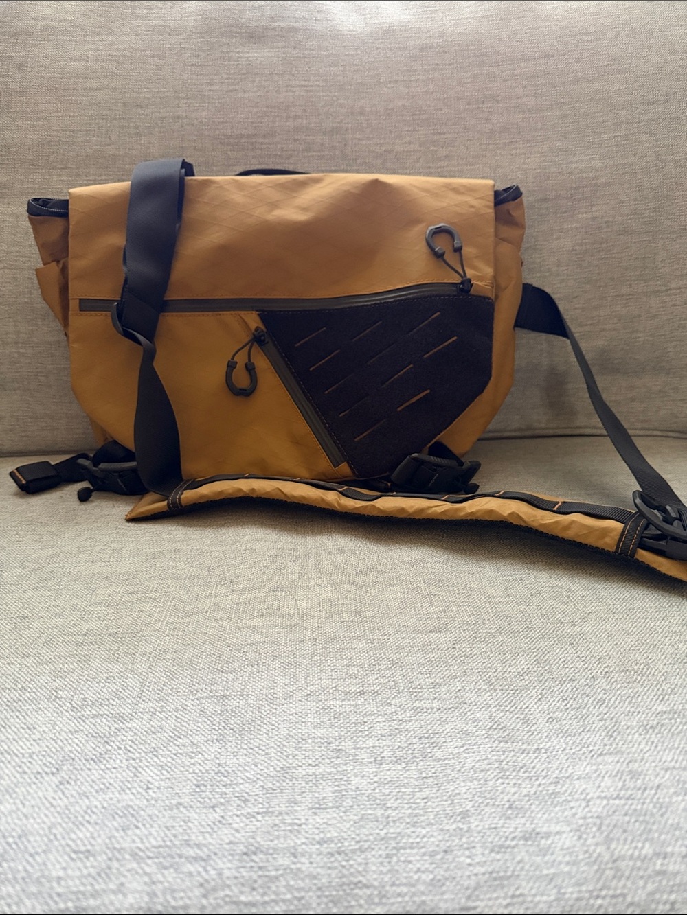 Tactical_Geek Cache L7 Messenger Bag